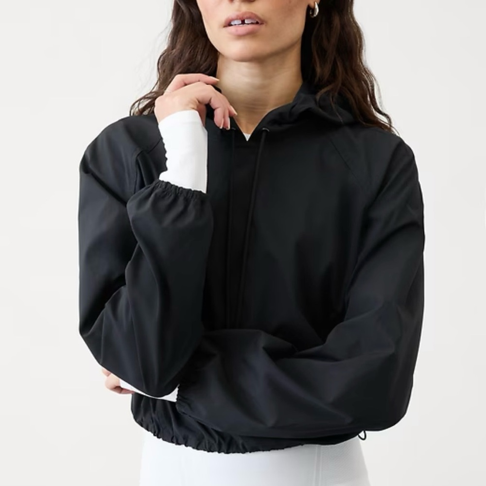 NWT: ATHLETA Midday Cropped Hoodie (M)